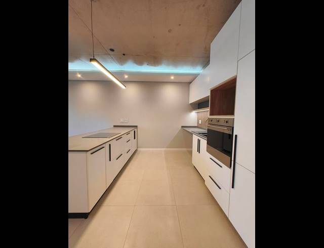 2 BEDROOM PROPERTY TO RENT IN MENLO PARK